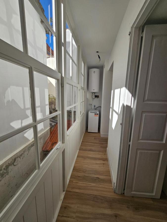 Apartamentos En El Centro - Plaza De Amboage - Wifi フェロル エクステリア 写真