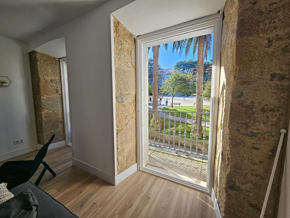 Apartamentos En El Centro - Plaza De Amboage - Wifi フェロル エクステリア 写真