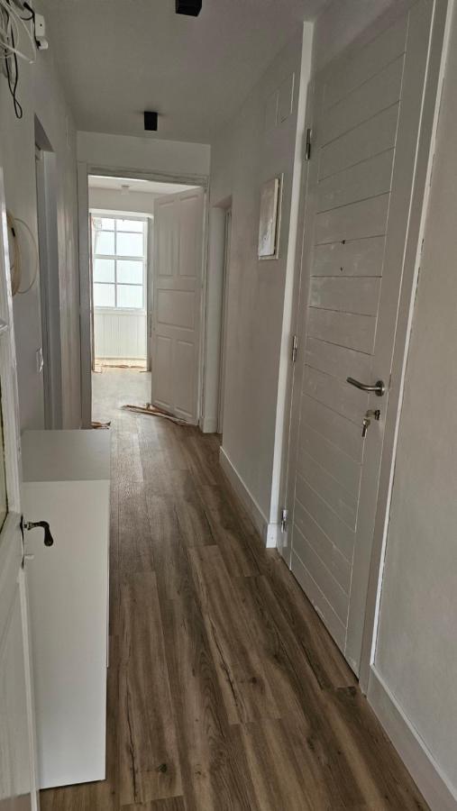 Apartamentos En El Centro - Plaza De Amboage - Wifi フェロル エクステリア 写真
