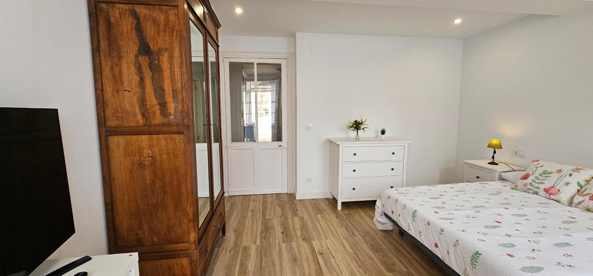 Apartamentos En El Centro - Plaza De Amboage - Wifi フェロル エクステリア 写真