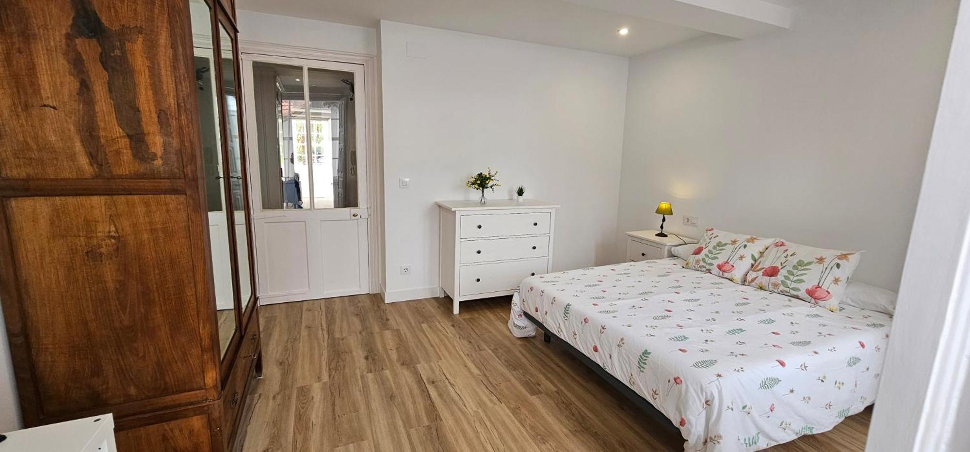Apartamentos En El Centro - Plaza De Amboage - Wifi フェロル エクステリア 写真